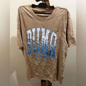 Beige men’s puma t-shirt